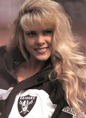 Linda Sobek 31st pic.