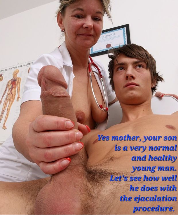 Healthy yõung man at doctor's office