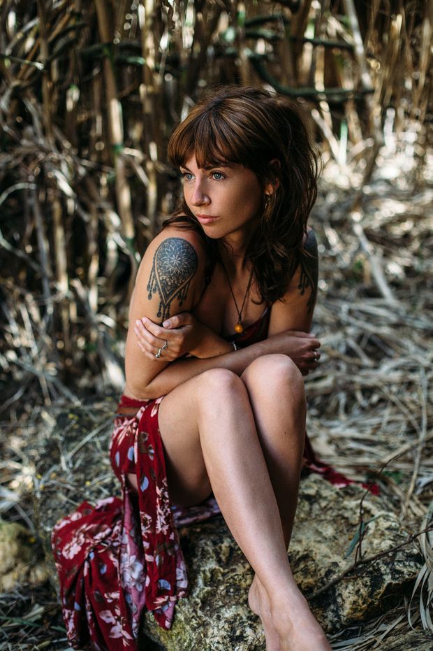 nora lovely