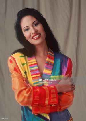 Selena Quintanilla 15th pic.