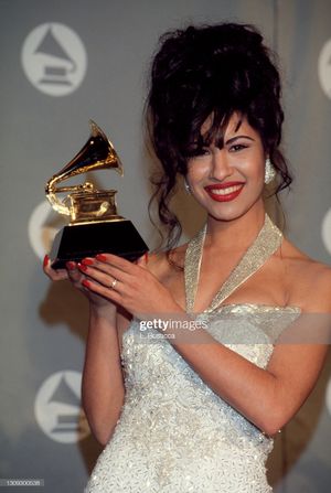 Selena Quintanilla 22nd pic.