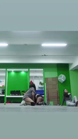 sexy teens dance session