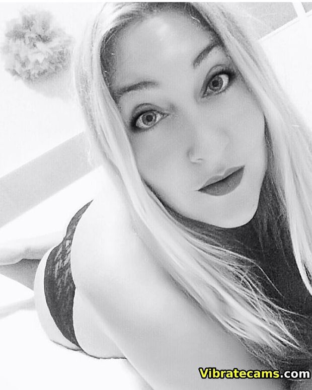 stunning cutie