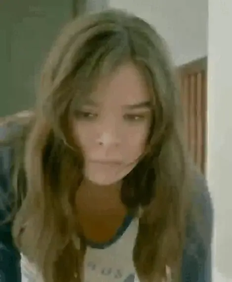 Hailee Steinfeld