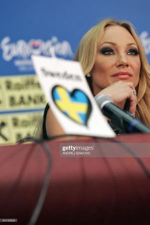 Charlotte Perrelli 8th pic.