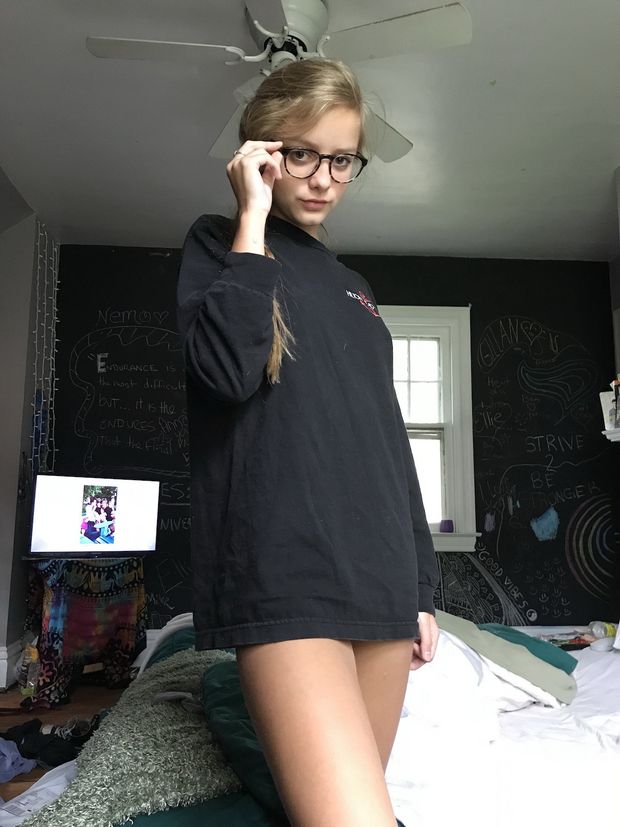 prettyschoolgirl