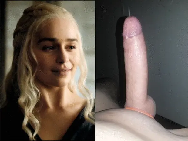 La madre d dragones echando fuego ♨