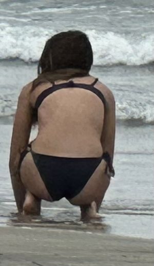 Fine asses out and about