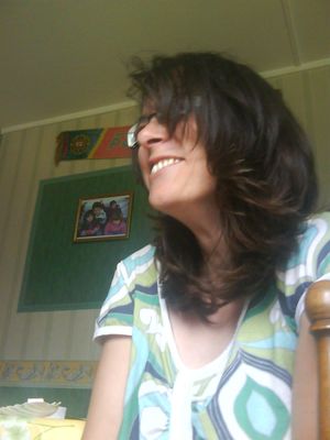 Petite femelle portugaise bien coquine. Je l'ai baisée cette femme; dans tous les sens, ça a été la meilleure de mes ex. vrai petite pute