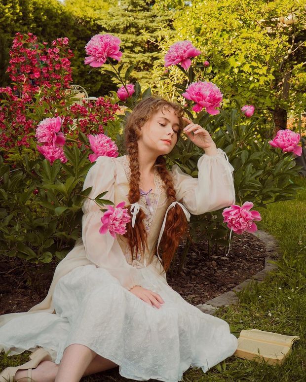 Everlinet - Wish I could be a pre raphaelite muse - 2