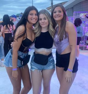 Hannah & friends at concert