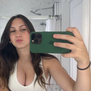 Emily mirror selfie amazing cleavage