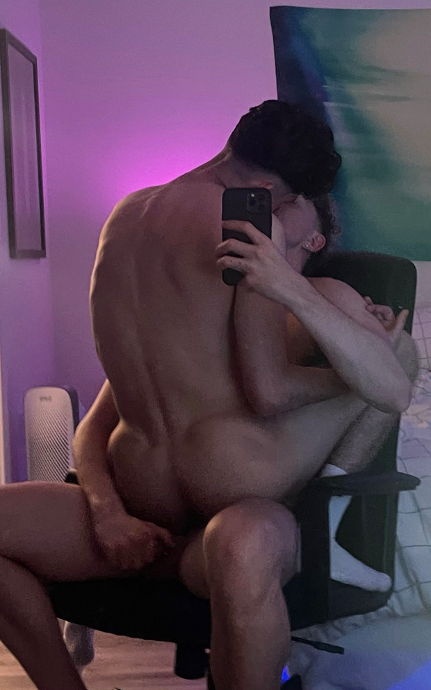 Bromance selfie