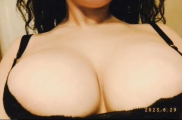 argentinian teen with huge tits