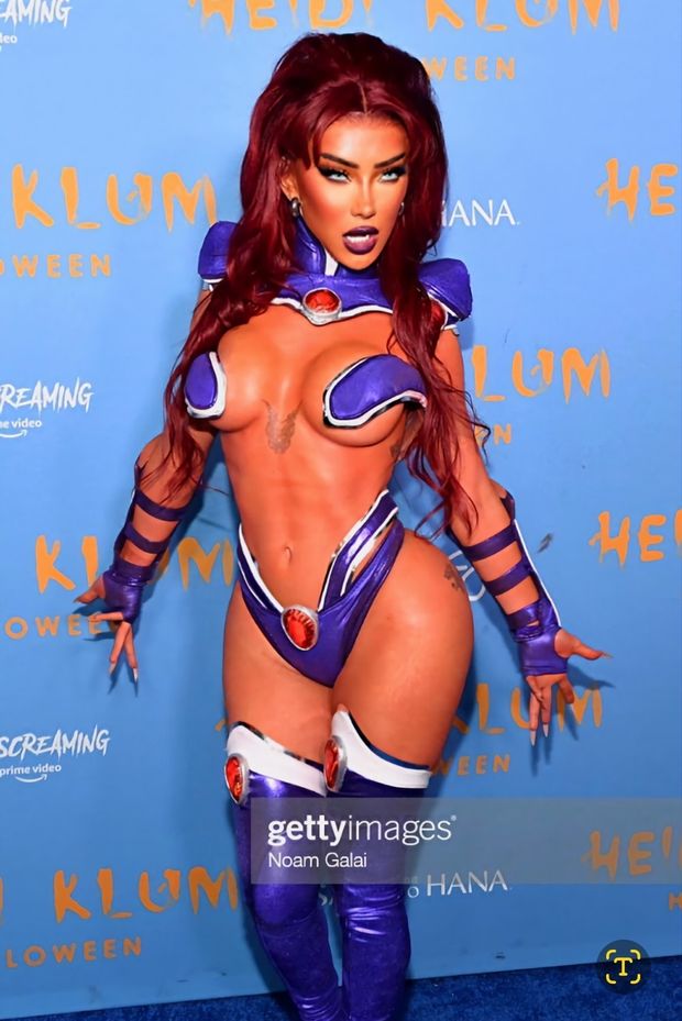 Superheroine
