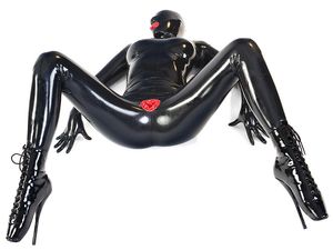 Living fuckdoll ready for use