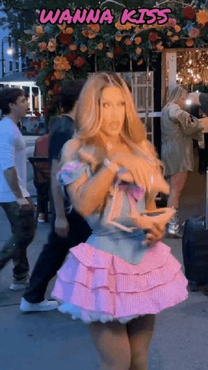 Tongue Kiss Me You Cute Drag