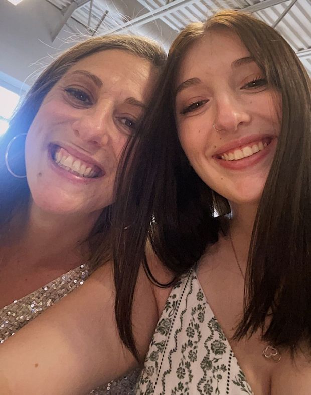Trin and mom selfie