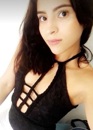 Teen Fernanda Oreiro nonude