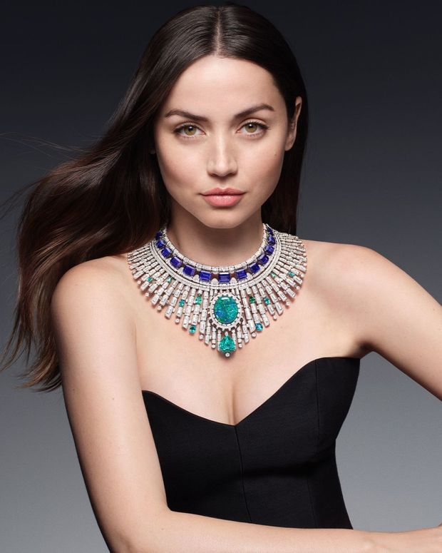 Ana de Armas Louis Vuitton High Jewelry