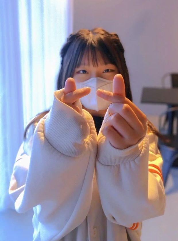 Shihan1228 showing her love for cocks and cum