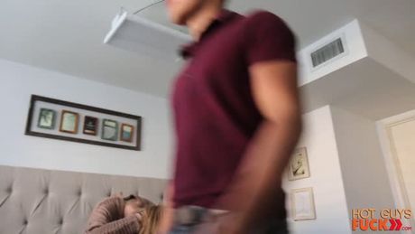 Davis Black & Sarah Sunday - HotGuysFuck