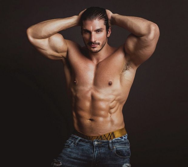 Icarus Secret Flirt4Free Cam Model
