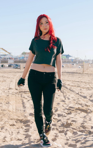 Fuslie (Streamer) - April Fooze Cosplay