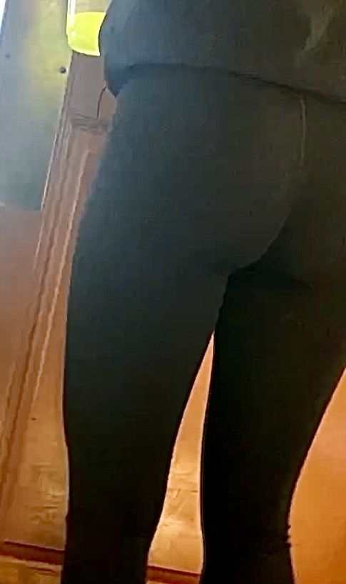 Hot teen hostess at Olive Garden