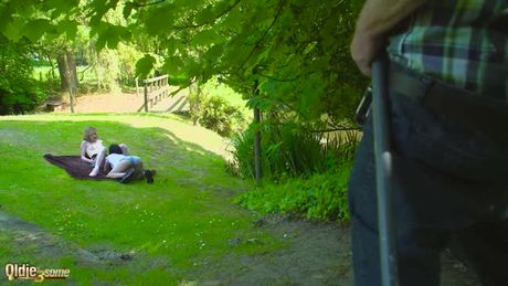 Sex with two beautiful babes in publlic