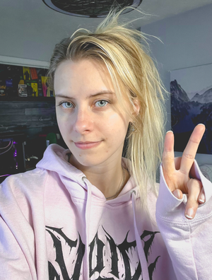 Noisy Butters (YouTuber) - Peace