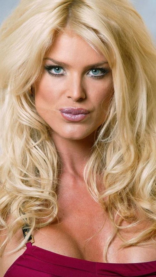 Victoria Silvstedt