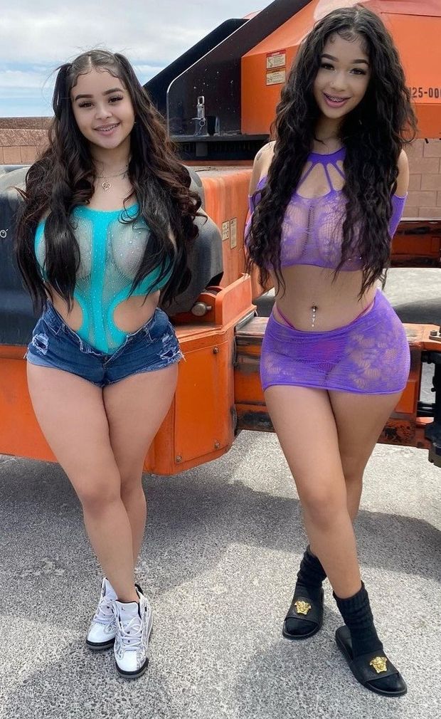 Lexie & Val in lingerie purple & blue
