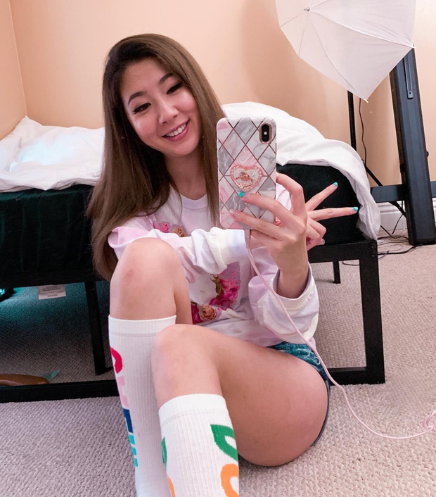 Fuslie (Streamer) - Cute Floor Selfie