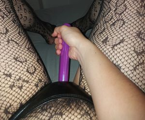 sissy masterbating clitty