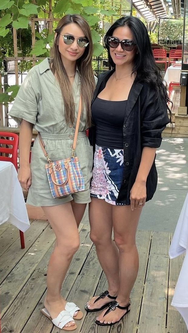 Beautiful besties