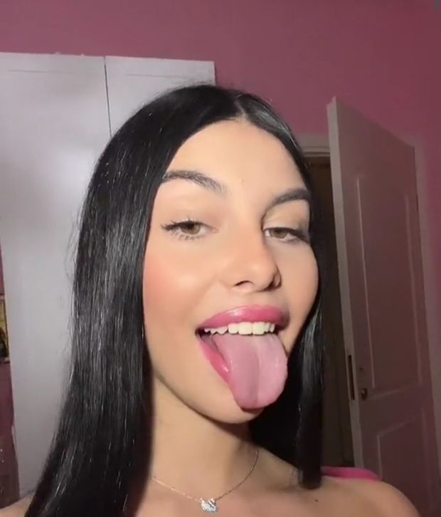Cum on my face!
