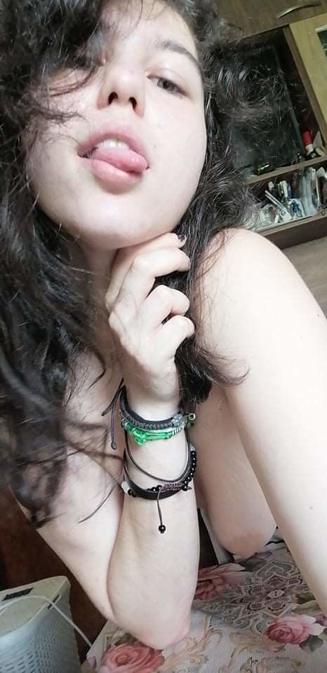 Bulgarian teen Nikole want a suck dick