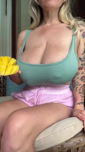 Anna's glorious tits