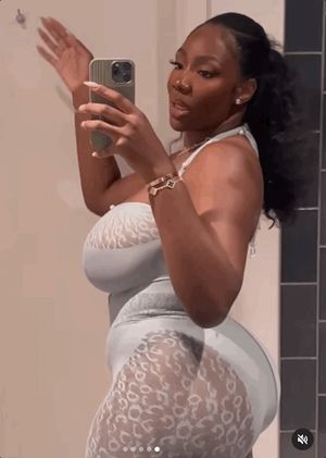 What an incredible bodysuit!!