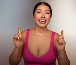 Lexi Winters aka brunettebarbieeeee