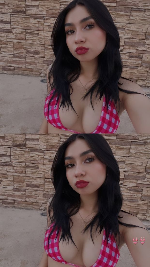 Zorrita cruz en bikini