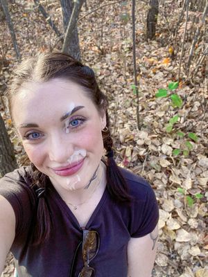 Autumn cumshot
