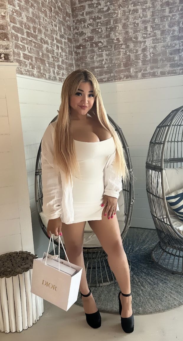 Linda The Whore With Big Tits