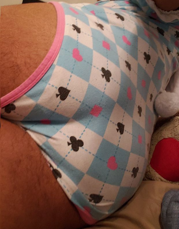 Wanted to show off my cute bunny onesie :P