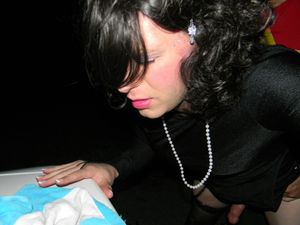 Crossdresser Brooke Skylar