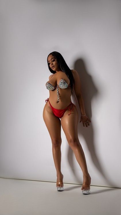 Hips like handlebars