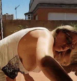 She Had 5 Star Reviews on Yelp... I Wonder Why