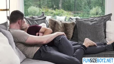 Teen Client Marcus gets ass fucked by Surgeon Wulfs big cock