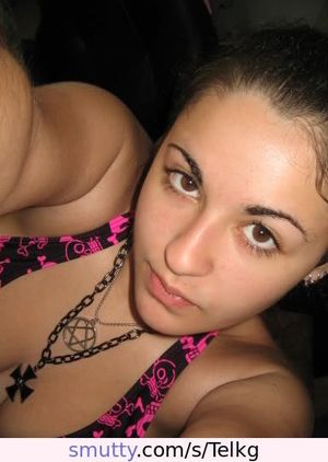 Slutty lil thicc big titty teenslut posing